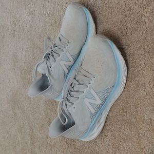 New Balance Fresh Foam 1080 version 10 size 8 extra wide